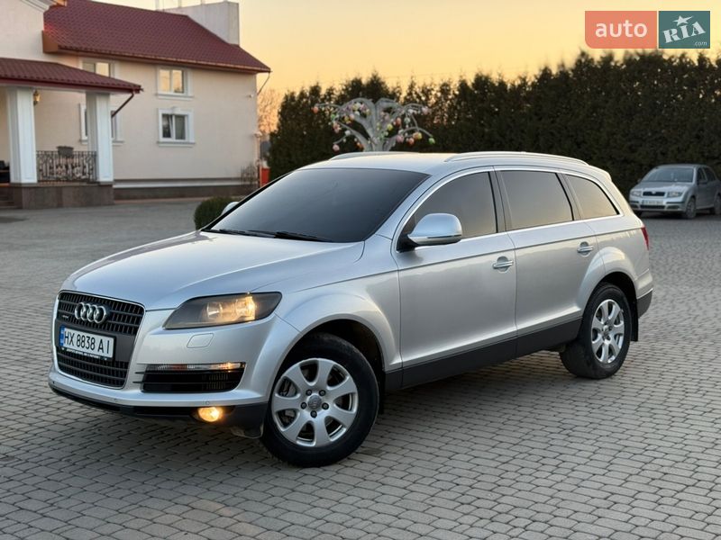 Позашляховик / Кросовер Audi Q7 2007 в Чернівцях