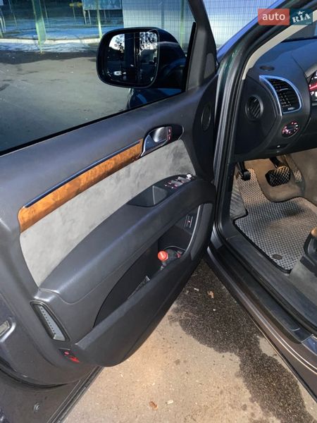 Позашляховик / Кросовер Audi Q7 2013 в Харкові