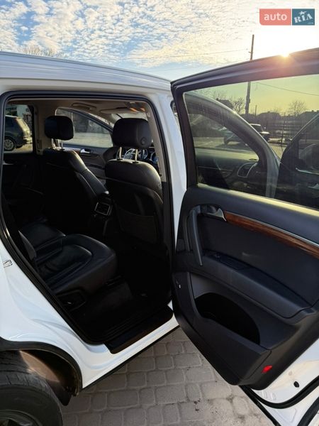 Позашляховик / Кросовер Audi Q7 2014 в Самборі