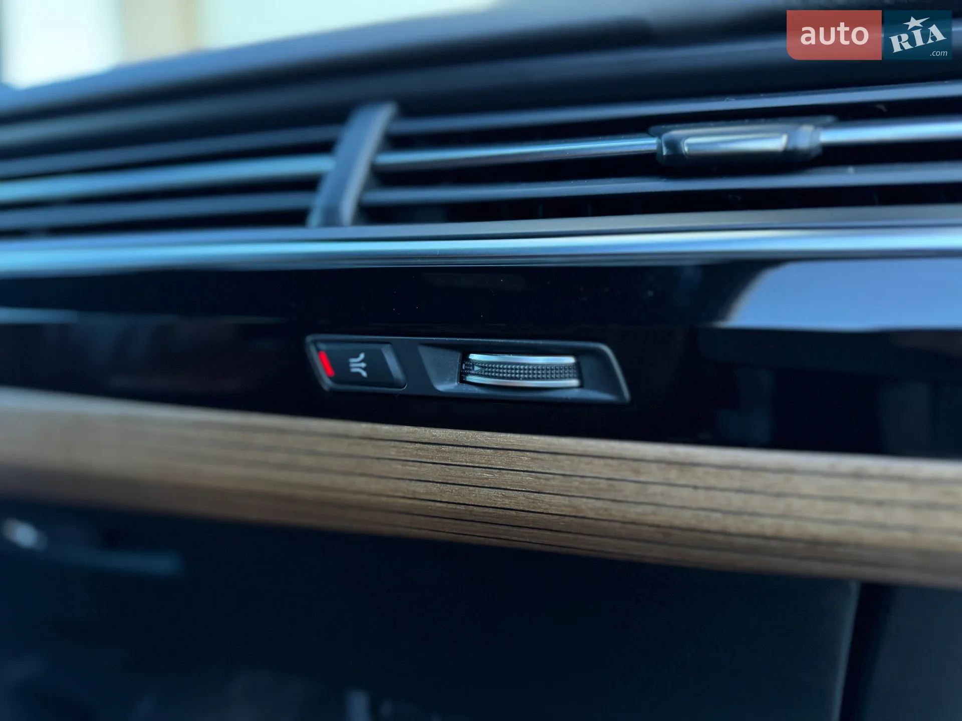 2015 Audi Q7 - мініатюра 65