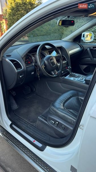 Внедорожник / Кроссовер Audi Q7 2010 в Одессе