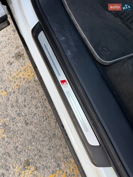 Позашляховик / Кросовер Audi Q7 2025 в Дніпрі