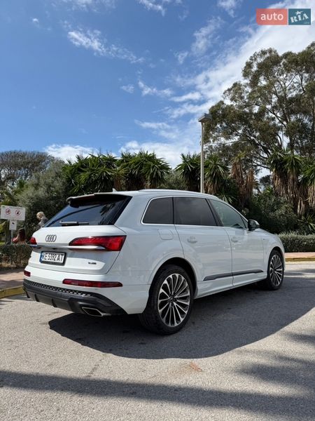 Позашляховик / Кросовер Audi Q7 2025 в Дніпрі