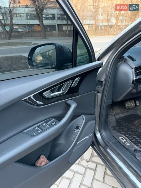 Внедорожник / Кроссовер Audi Q7 2018 в Днепре