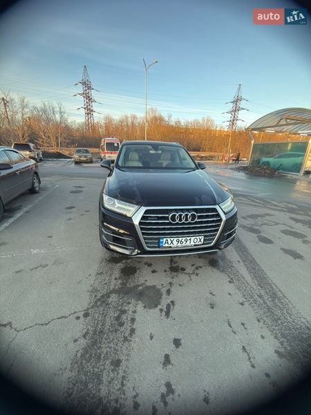 Позашляховик / Кросовер Audi Q7 2016 в Харкові