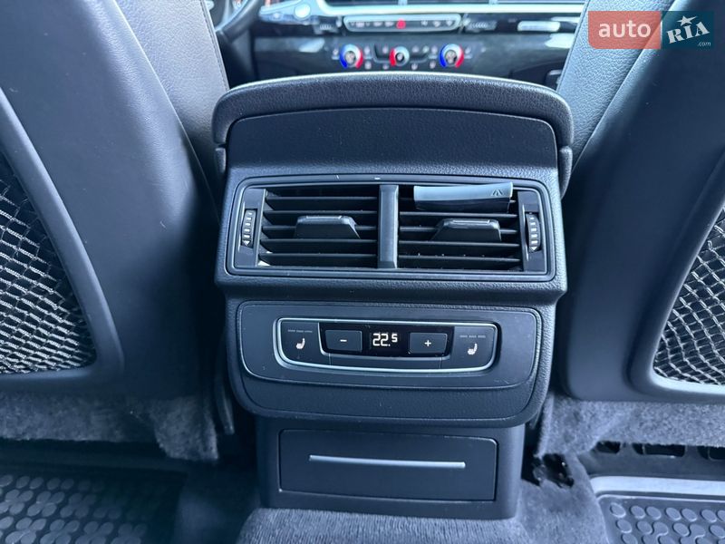 Внедорожник / Кроссовер Audi Q7 2017 в Стрые