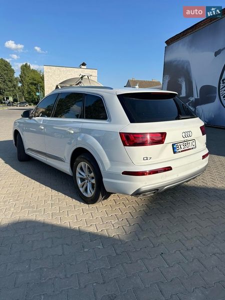 Внедорожник / Кроссовер Audi Q7 2016 в Хмельницком