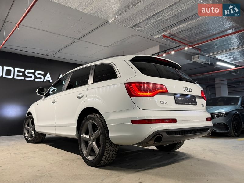Внедорожник / Кроссовер Audi Q7 2013 в Львове