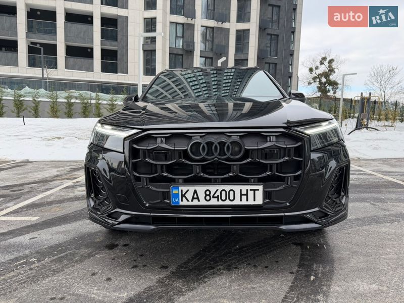 Внедорожник / Кроссовер Audi Q7 2024 в Киеве