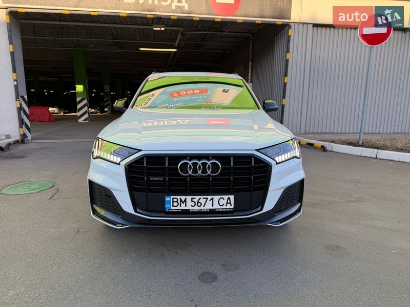 Внедорожник / Кроссовер Audi Q7 2020 в Киеве
