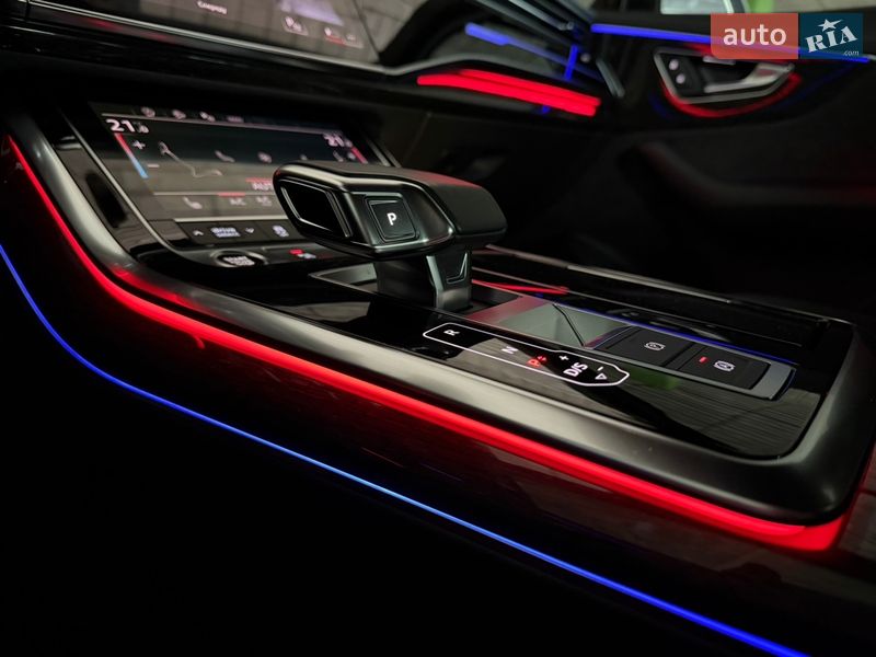 Внедорожник / Кроссовер Audi Q7 2020 в Киеве