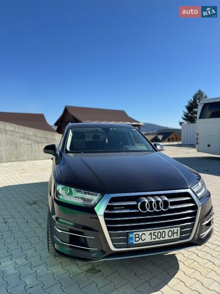 Позашляховик / Кросовер Audi Q7 2018 в Новояворівську
