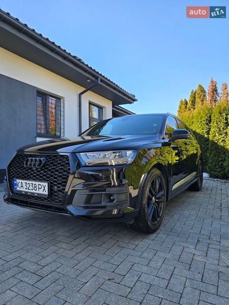 Внедорожник / Кроссовер Audi Q7 2016 в Киеве