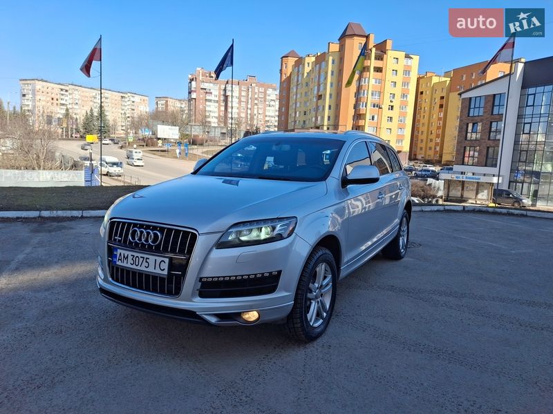 Внедорожник / Кроссовер Audi Q7 2013 в Тернополе