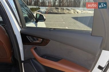 Позашляховик / Кросовер Audi Q7 2016 в Луцьку