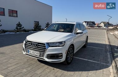 Позашляховик / Кросовер Audi Q7 2016 в Луцьку