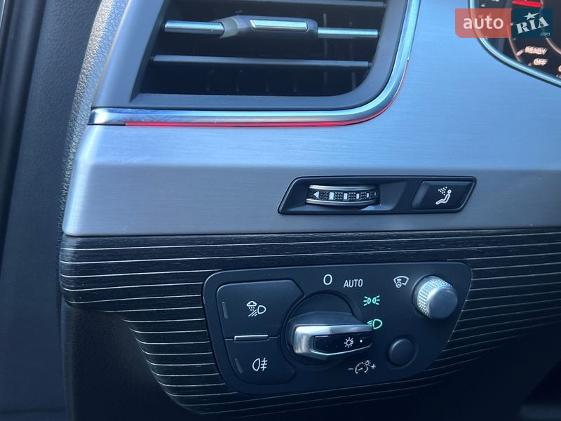 Внедорожник / Кроссовер Audi Q7 2017 в Черновцах