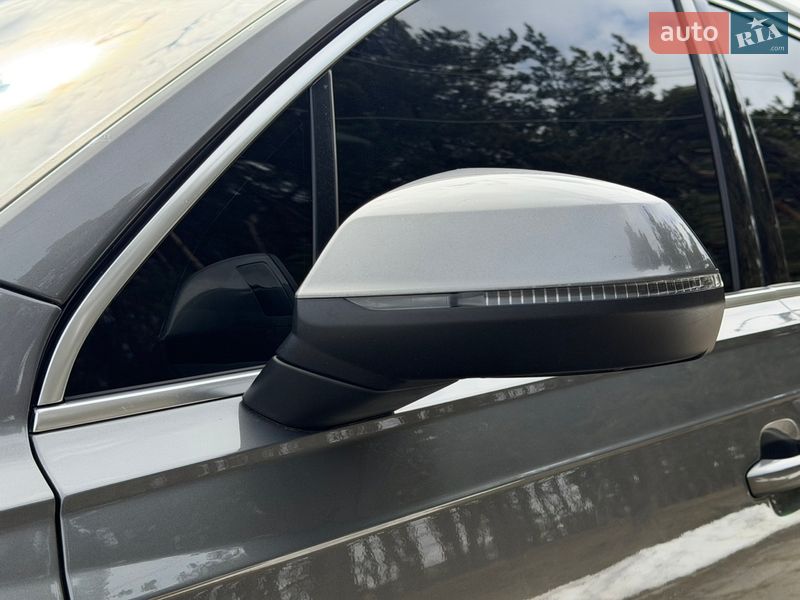 Позашляховик / Кросовер Audi Q7 2016 в Охтирці