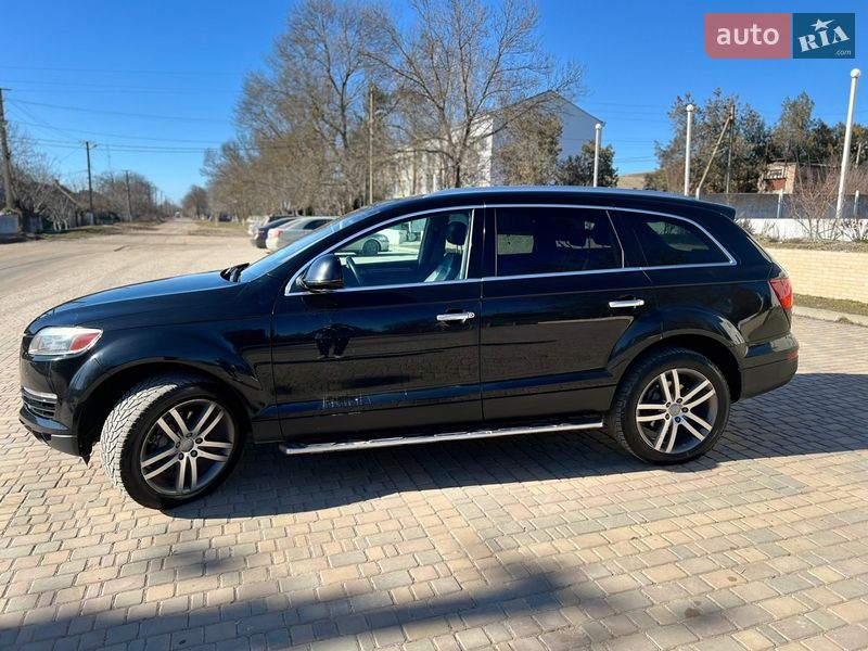 Позашляховик / Кросовер Audi Q7 2008 в Білгороді-Дністровському