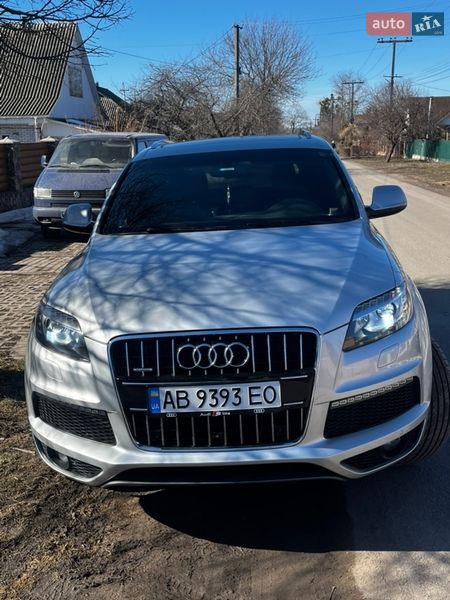 Внедорожник / Кроссовер Audi Q7 2014 в Липовце