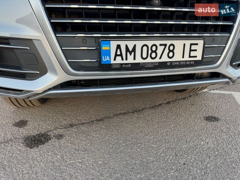 Позашляховик / Кросовер Audi Q7 2017 в Житомирі