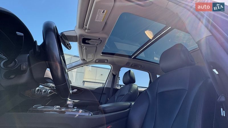 Внедорожник / Кроссовер Audi Q7 2017 в Киеве