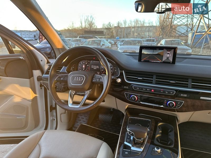 Позашляховик / Кросовер Audi Q7 2018 в Харкові фото 25 Позашляховик / Кросовер Audi Q7 2018 в Харкові