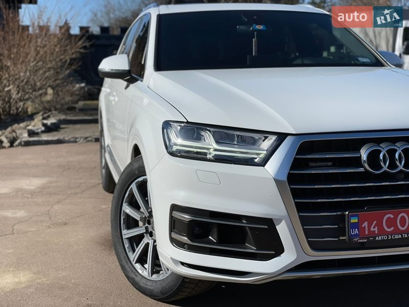 Внедорожник / Кроссовер Audi Q7 2018 в Ивано-Франковске