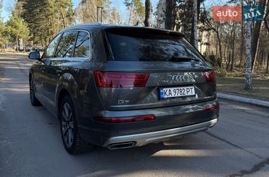 Внедорожник / Кроссовер Audi Q7 2017 в Киеве