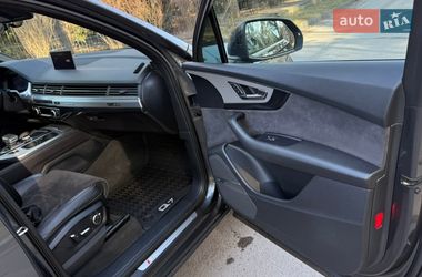 Внедорожник / Кроссовер Audi Q7 2017 в Киеве