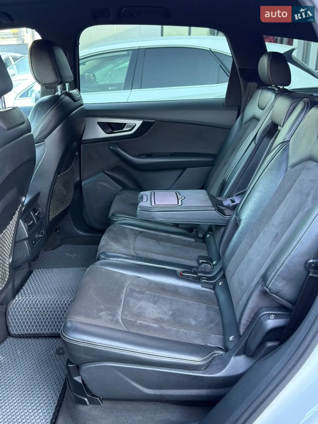 2017 Audi Q7 - мініатюра 17