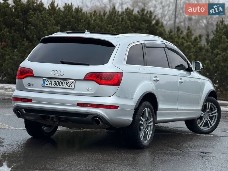 Внедорожник / Кроссовер Audi Q7 2010 в Киеве