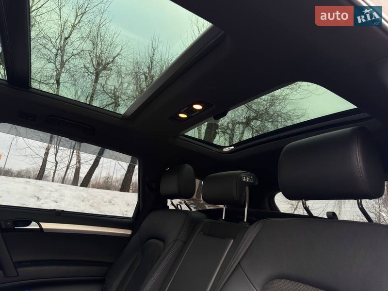 Внедорожник / Кроссовер Audi Q7 2010 в Киеве