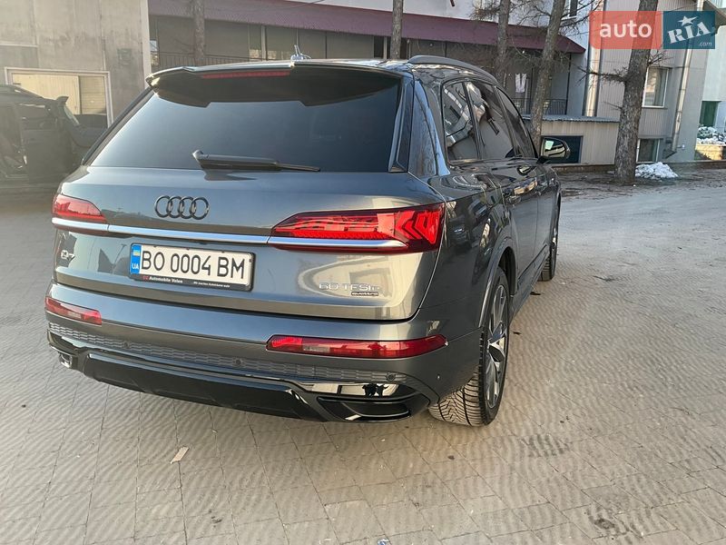 Внедорожник / Кроссовер Audi Q7 2020 в Тернополе