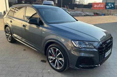 Позашляховик / Кросовер Audi Q7 2020 в Тернополі