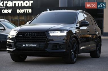 Внедорожник / Кроссовер Audi Q7 2015 в Киеве