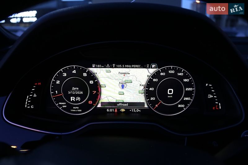 Внедорожник / Кроссовер Audi Q7 2015 в Киеве