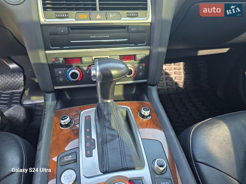 Внедорожник / Кроссовер Audi Q7 2014 в Любомле