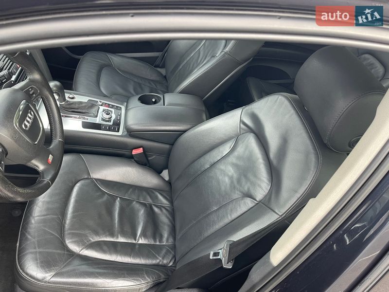 Внедорожник / Кроссовер Audi Q7 2010 в Ровно