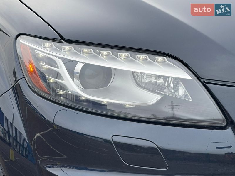 Внедорожник / Кроссовер Audi Q7 2010 в Ровно