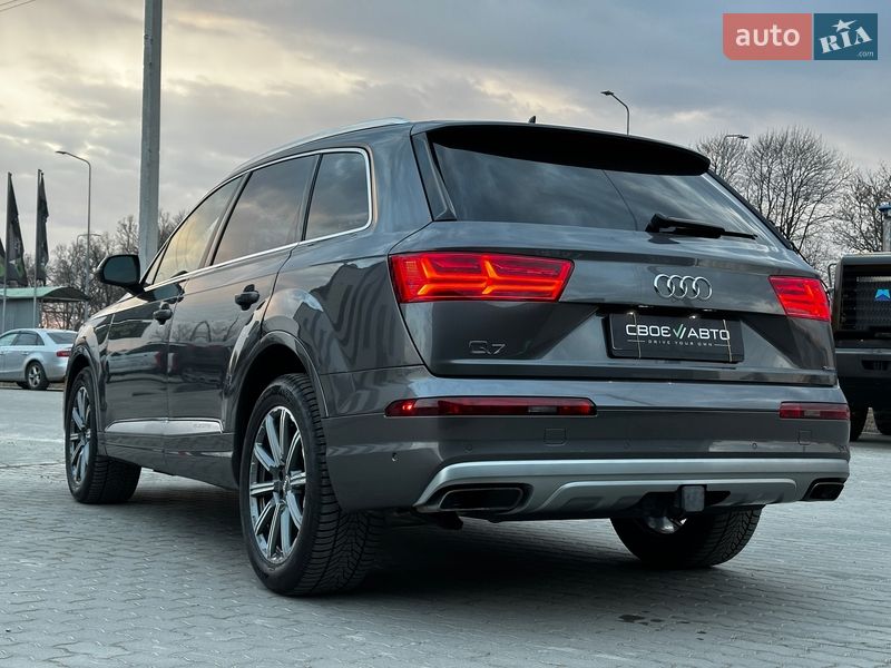 Позашляховик / Кросовер Audi Q7 2019 в Львові