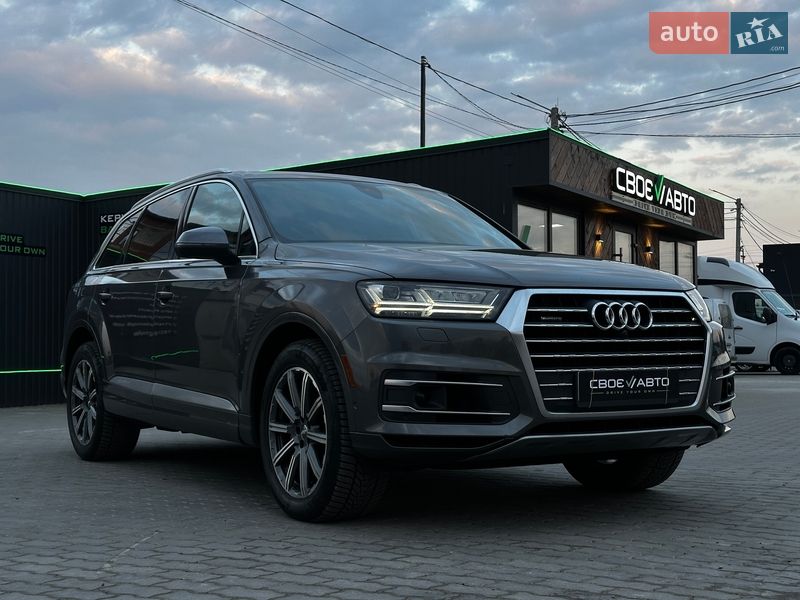 Позашляховик / Кросовер Audi Q7 2019 в Львові