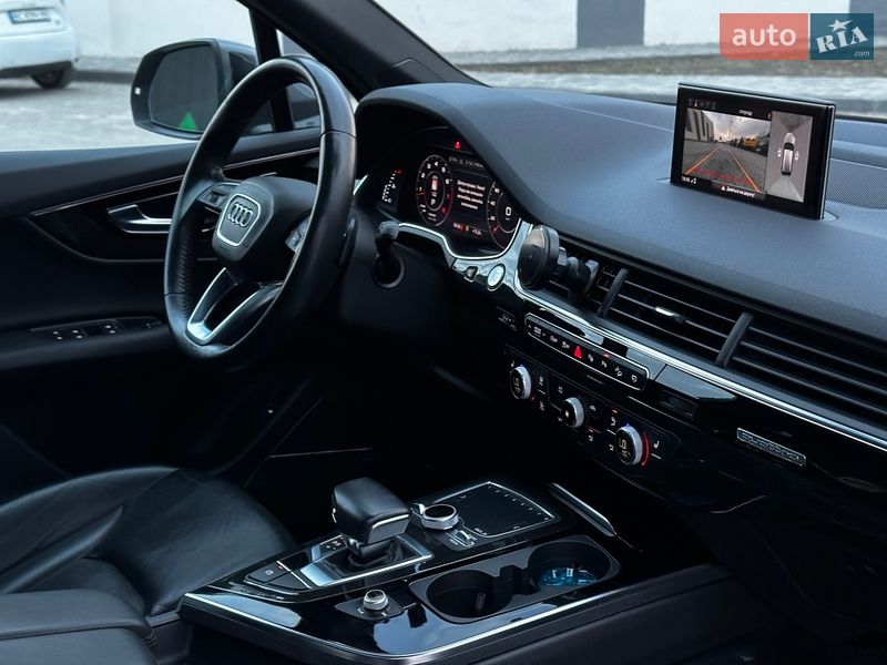 Позашляховик / Кросовер Audi Q7 2019 в Львові