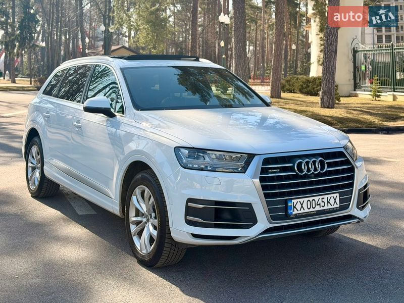 Внедорожник / Кроссовер Audi Q7 2018 в Харькове