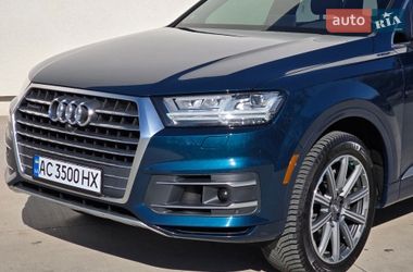 Позашляховик / Кросовер Audi Q7 2018 в Луцьку