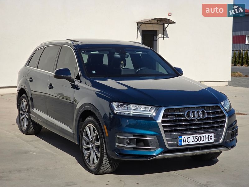 Позашляховик / Кросовер Audi Q7 2018 в Луцьку