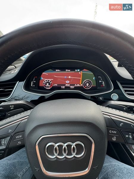 Внедорожник / Кроссовер Audi Q7 2018 в Ужгороде