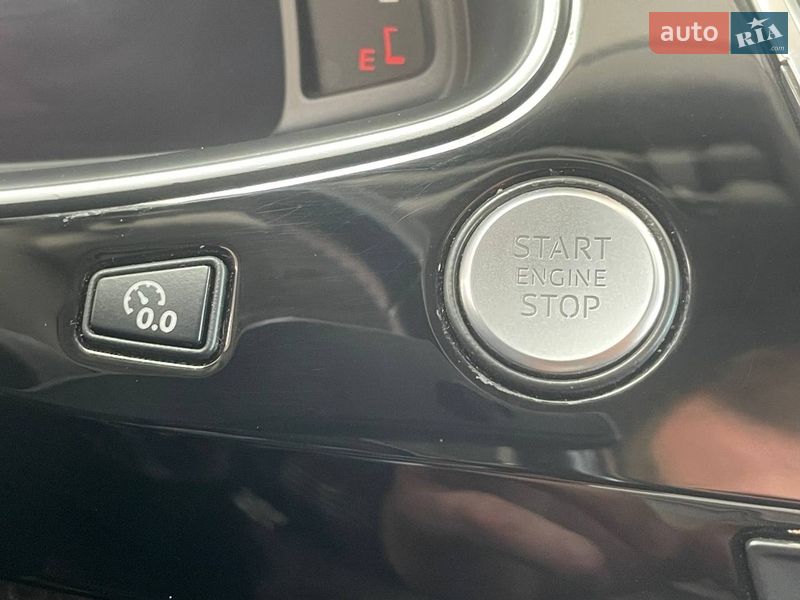 Позашляховик / Кросовер Audi Q7 2017 в Києві