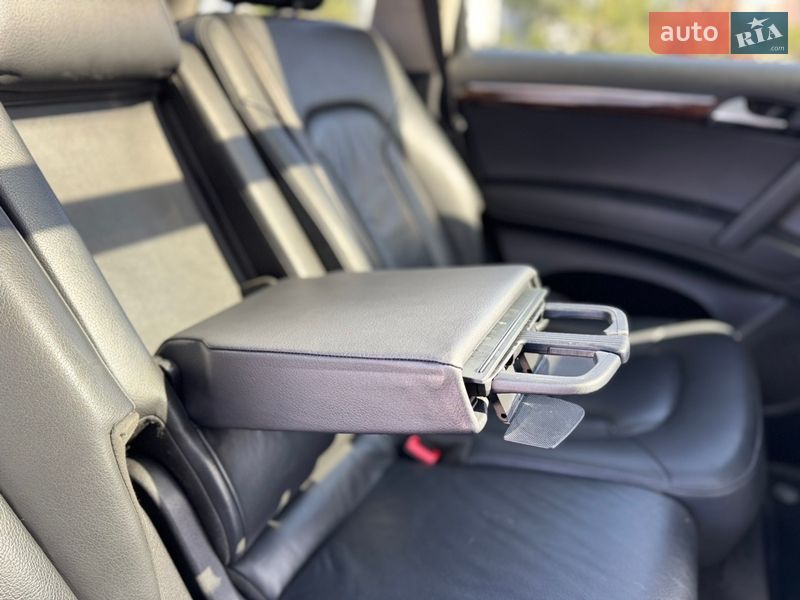Внедорожник / Кроссовер Audi Q7 2012 в Ивано-Франковске