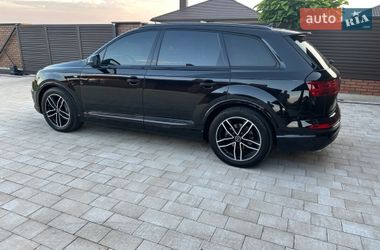Внедорожник / Кроссовер Audi Q7 2016 в Луцке